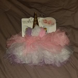 Newborn unicorn photoshoot outfit